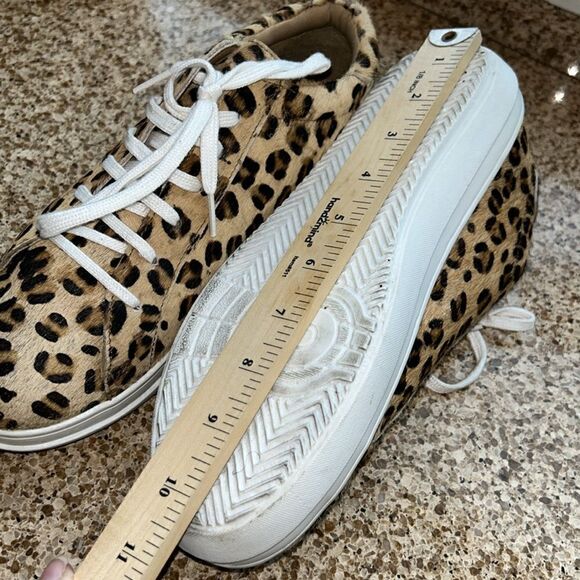 Leopard 🐆 print vegan 🌱 sneakers by Nasty Gal. Cleaned and Sanitized! - Picture 13 of 17